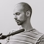 Róbert Sáji